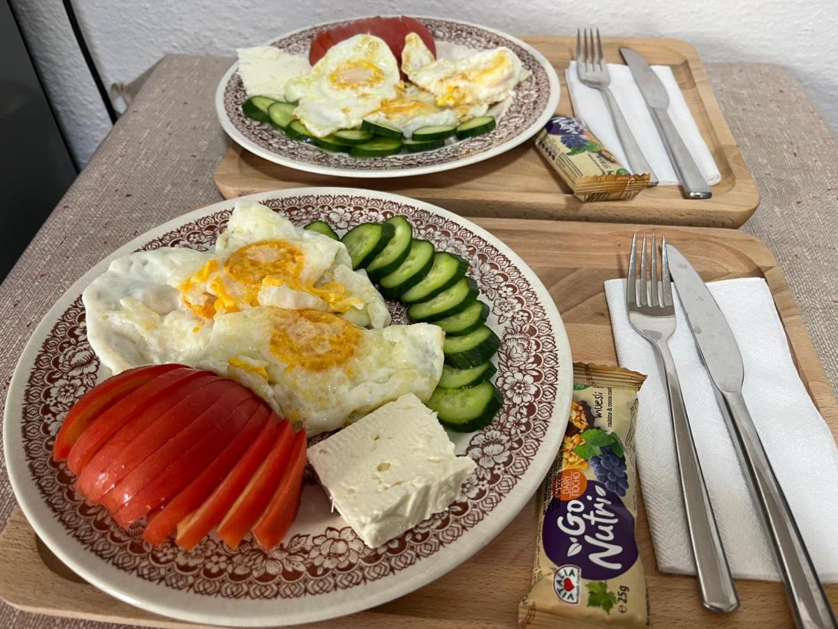 Kitka Hostel - Guest House Vratnica 외부 사진