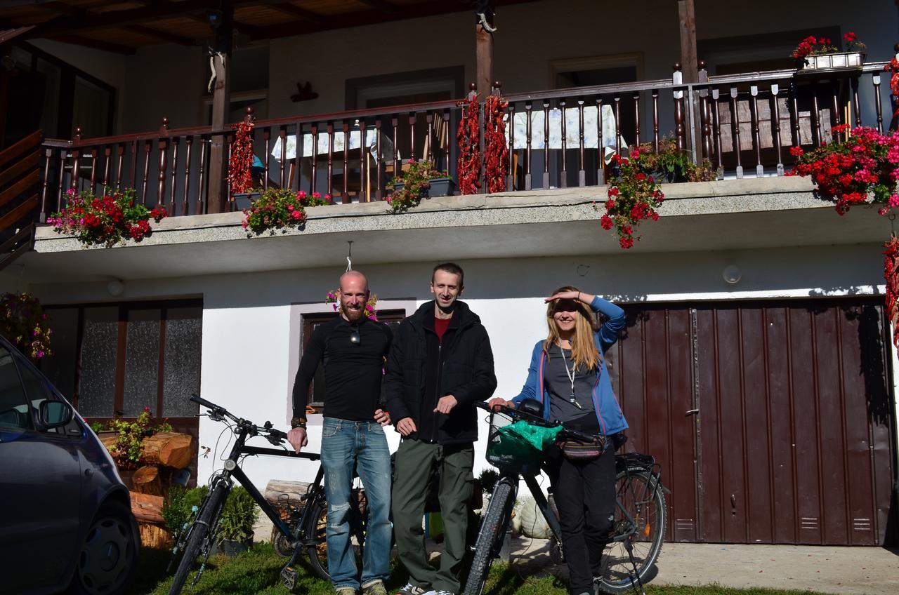 Kitka Hostel - Guest House Vratnica 외부 사진